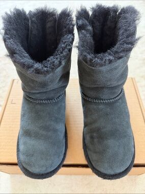 UGG Kids' Bailey Bow II Boot Size 2